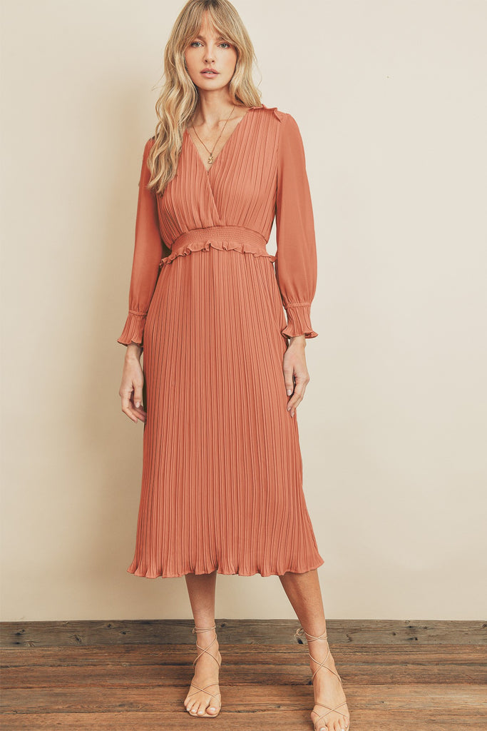 Esmae Pleated Midi Dress in Rose