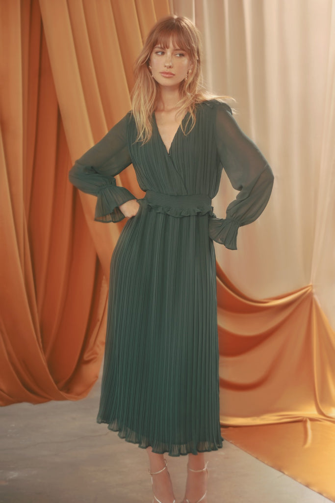 Esmae Pleated Midi Dress in Forest Green