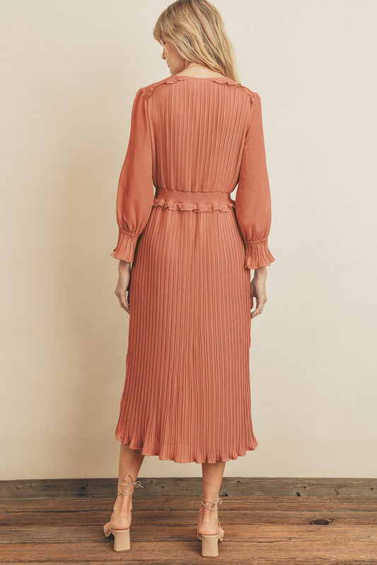 Esmae Pleated Midi Dress in Rose