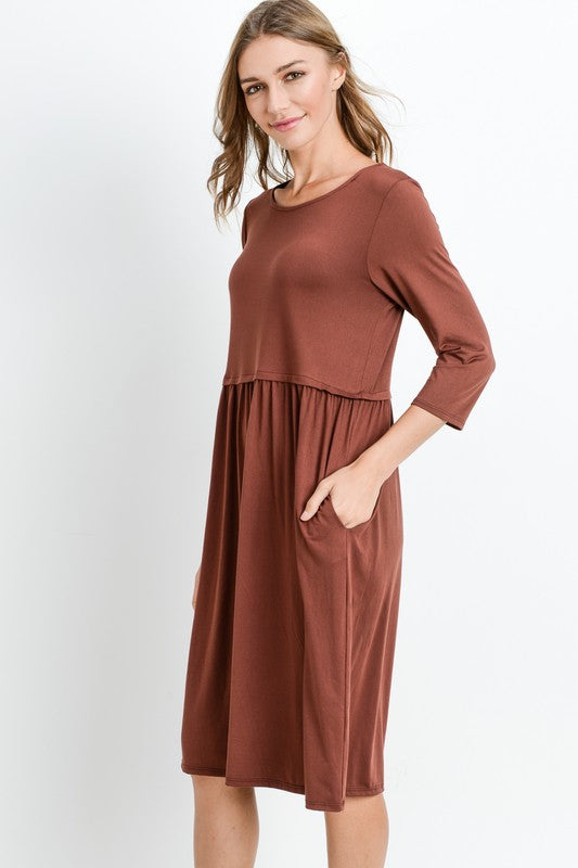 Bailey Loose Shift Fall Dress in Red/Brown