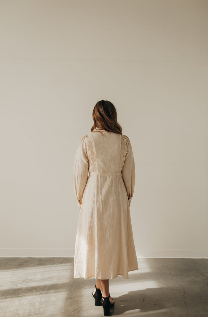 Fiona Trim Lace Dress in Buttercream
