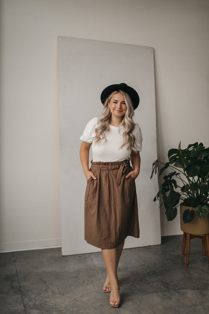 Lily Basic Tee in White