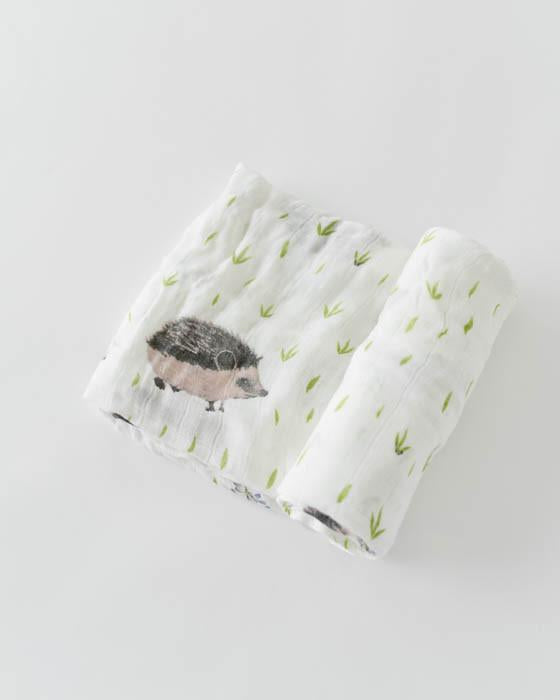 Deluxe Muslin Swaddle- Hedgehog