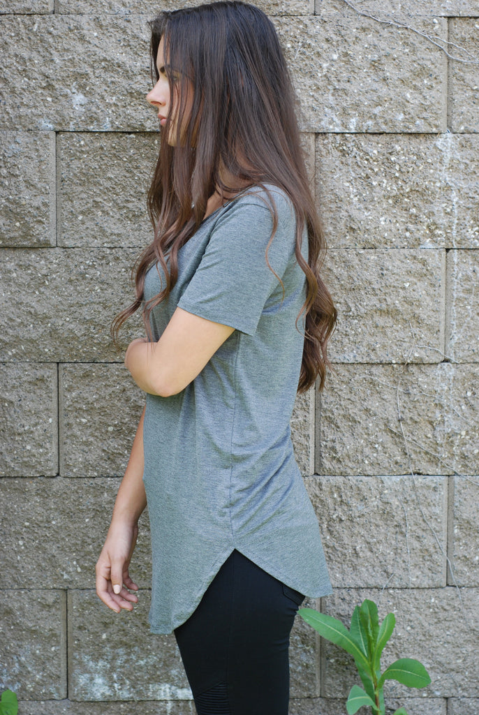 Round Neck Basic Tee