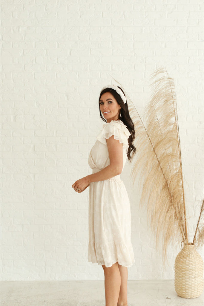 Liza Dress in Pearled Ivory (Extended Sizing)