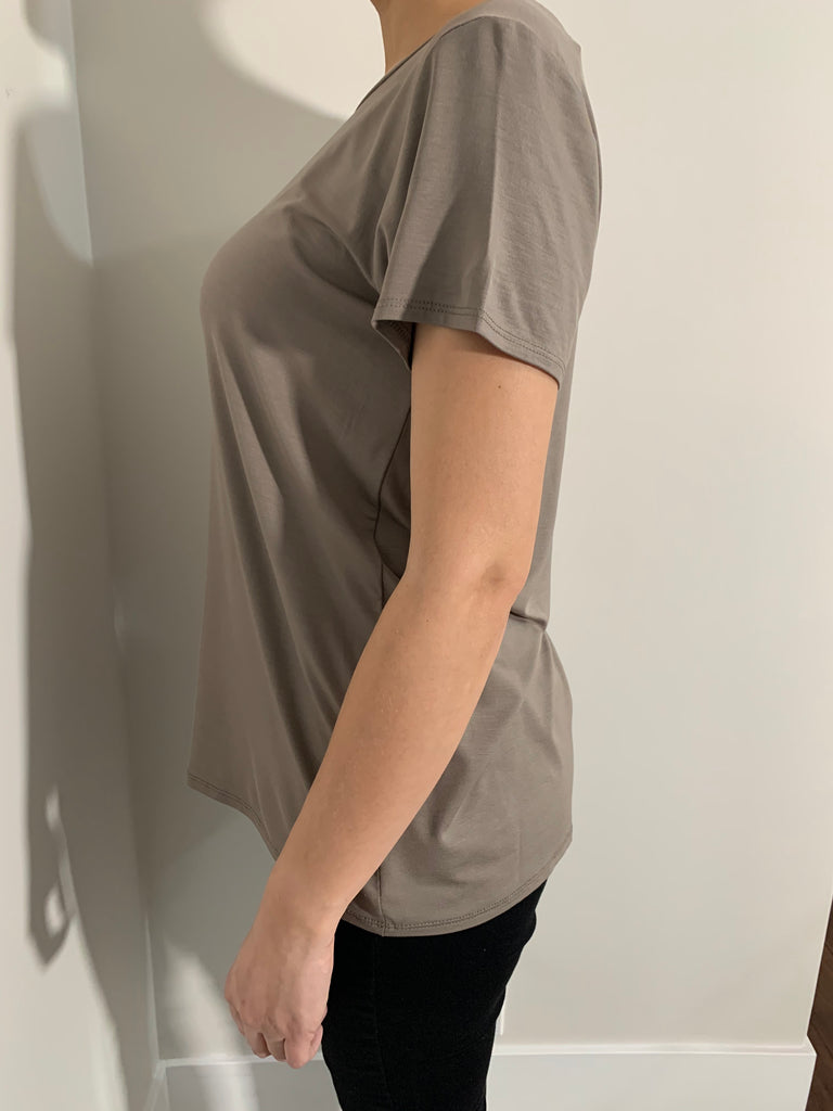 Round Neck Basic Tee Plus Size (Multiple Colors)